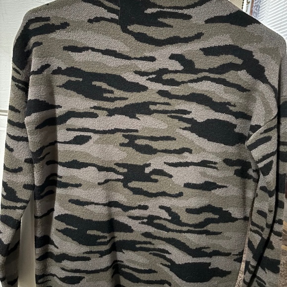 Clothing - Picture 1 of 1